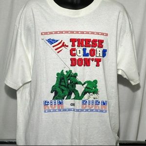 Vintage 90s US Marines Patriotic T-Shirt